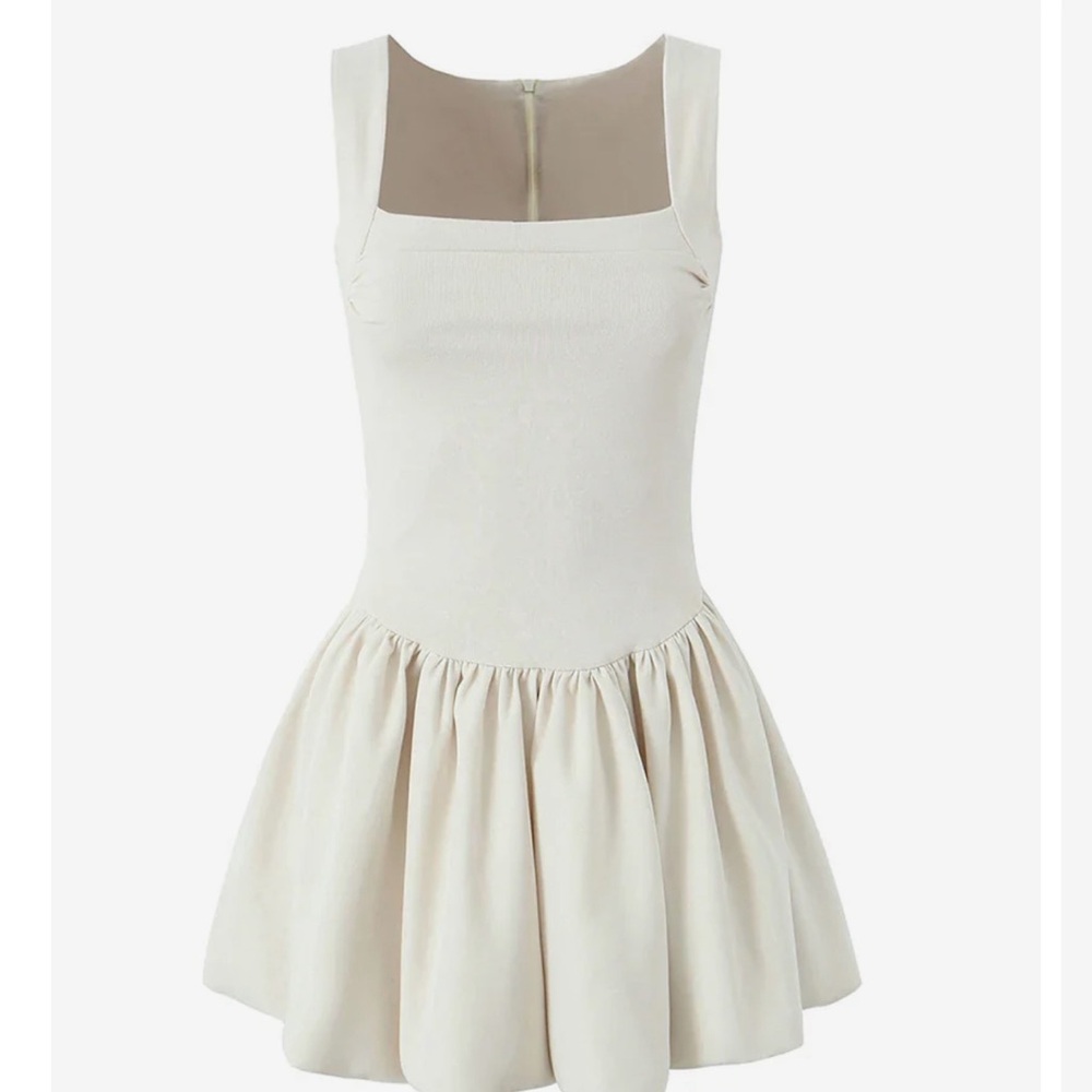 Elegant Cream Sleeveless Dress